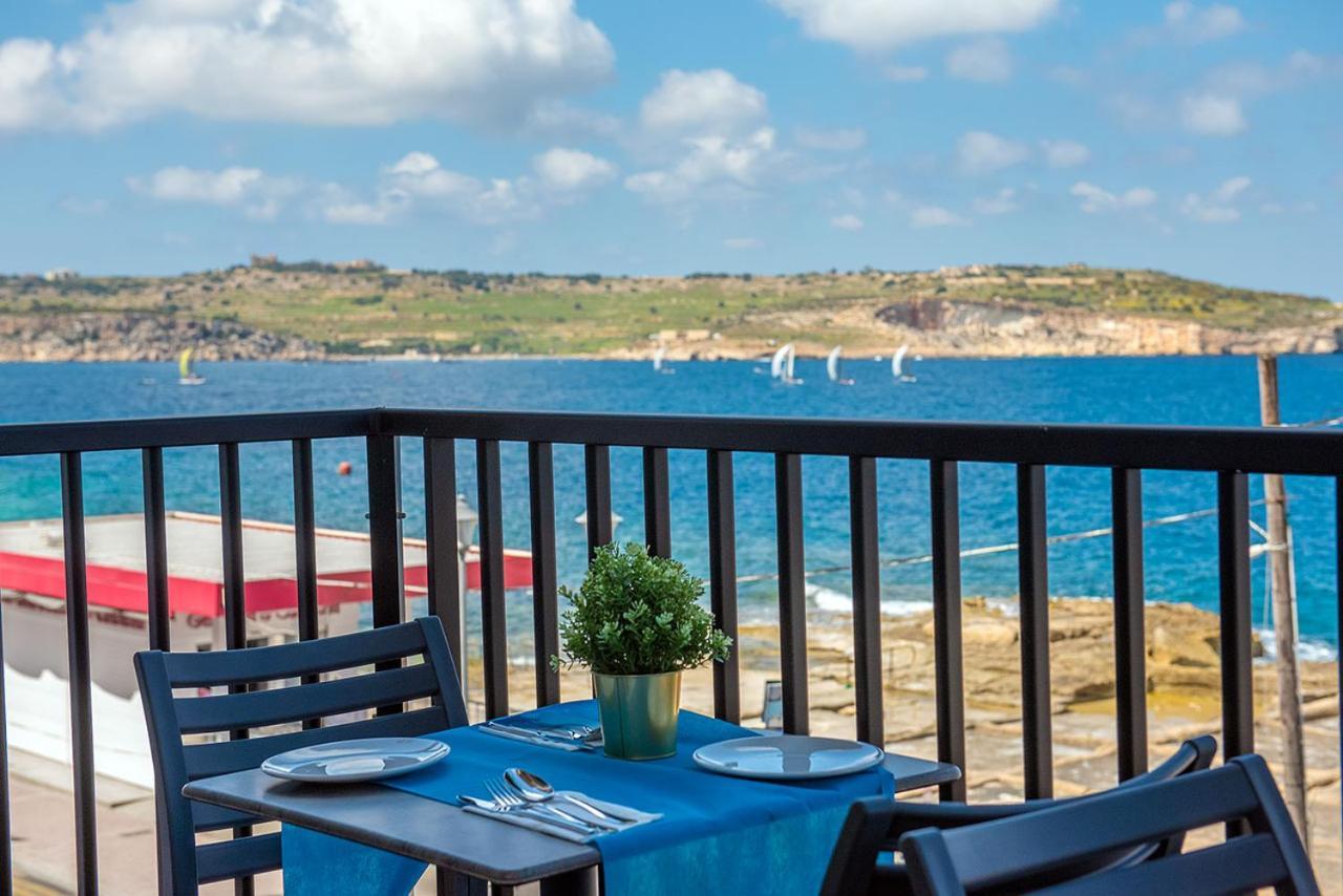 Islet Promenade Seafront Family With 2 Balconies By Getawaysmalta